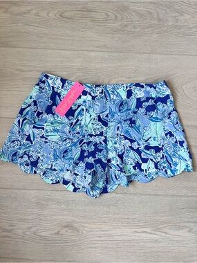 Lilly Pulitzer Blue Floral Danlia Shorts